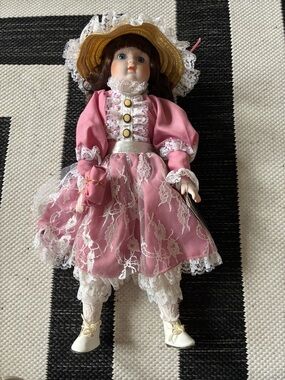Perfect Condition Vintage Porcelain Doll Pink & Lace Dress with Straw Hat & Box